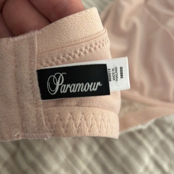 NWOT- Paramour no underwire or padding lace nursing friendly bra - Picture 6 of 7